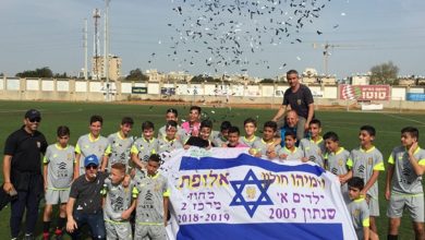 Photo of ירמיהו חולון זוכה באליפות
