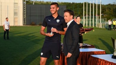 Photo of שוער מצטיין וזכייה בטורניר הידידות: עמית משיח ממשיך לטפס