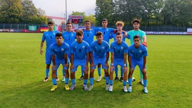 Photo of בצל המלחמה- נבחרת הנערים יוצאת לוויילס